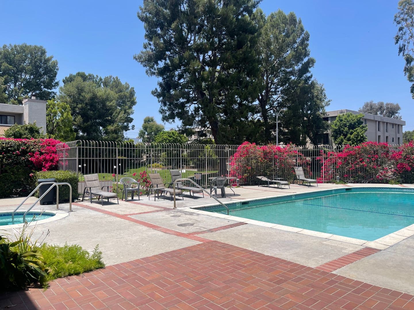 Sherman Oaks House: 15215 Magnolia Blvd. #118
