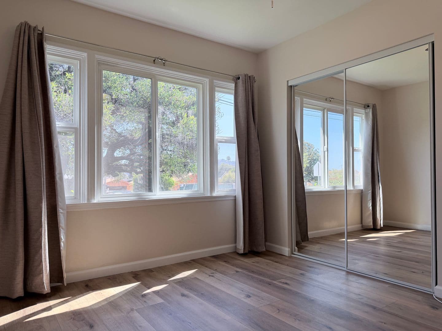 Altadena House: 3082 Thurin Avenue