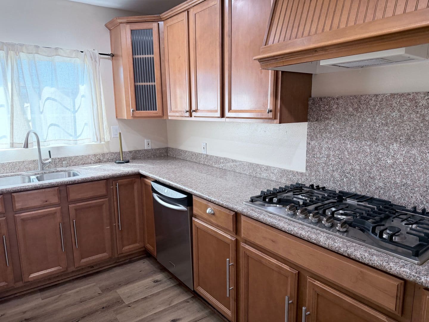 Altadena House: 3082 Thurin Avenue