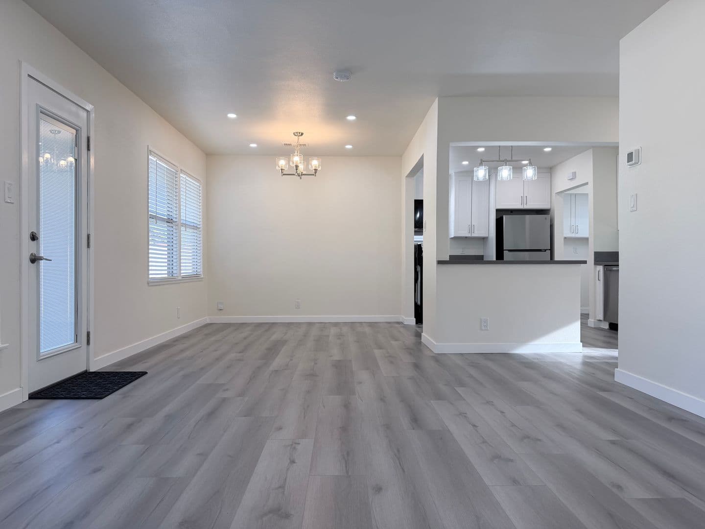 Van Nuys House: 6459 Forbes Avenue