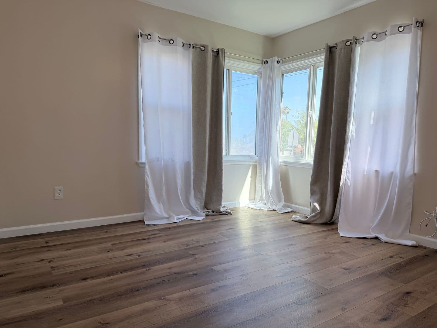 Altadena House: 3082 Thurin Avenue