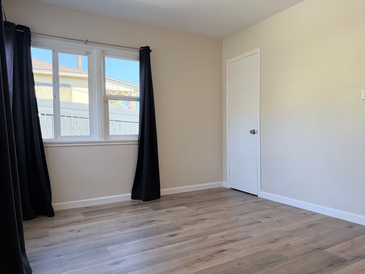 Altadena House: 3082 Thurin Avenue