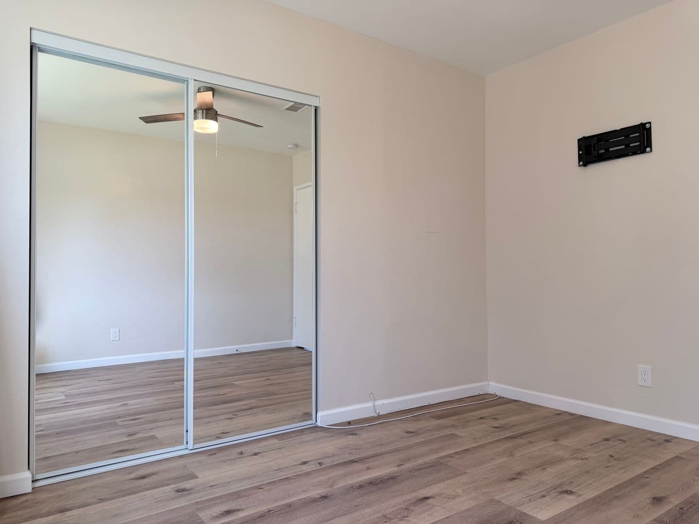 Altadena House: 3082 Thurin Avenue