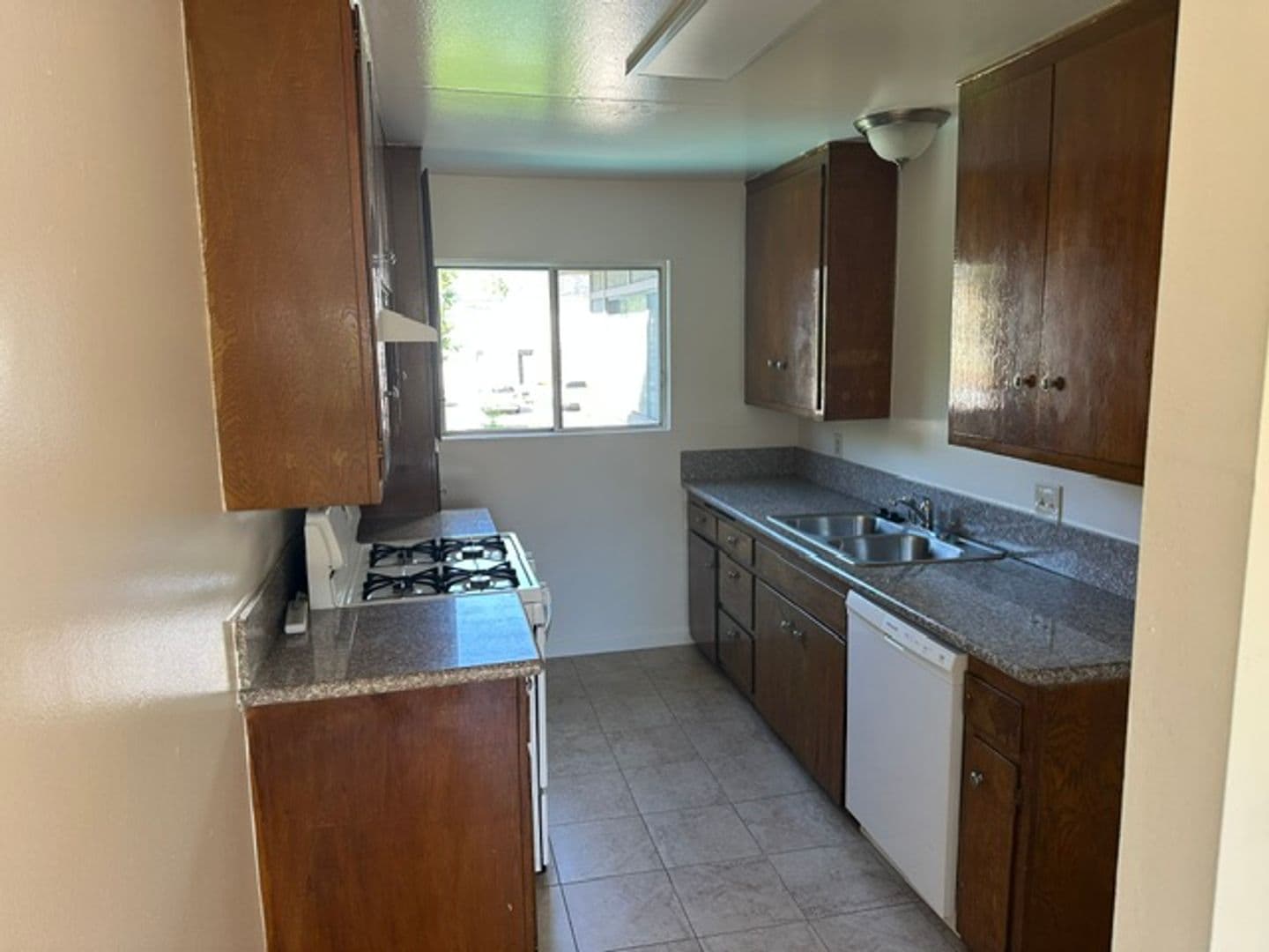 Monrovia Apartment: 1206 S. Alta Vista Avenue