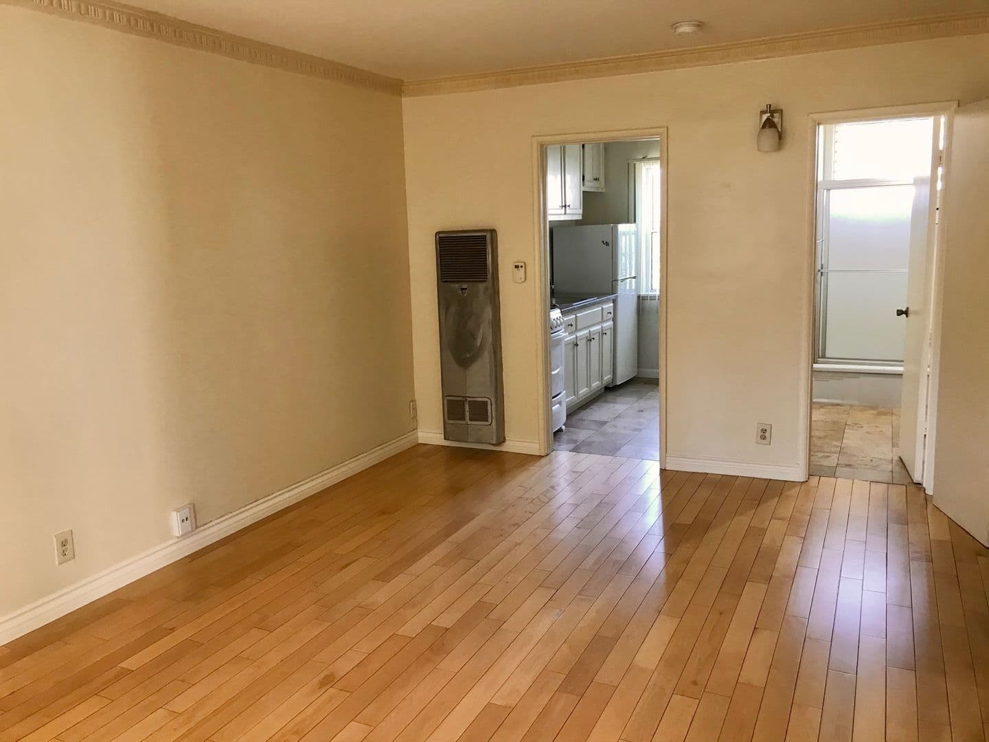 Studio City Apartment: 12125-29 Valleyheart Dr.