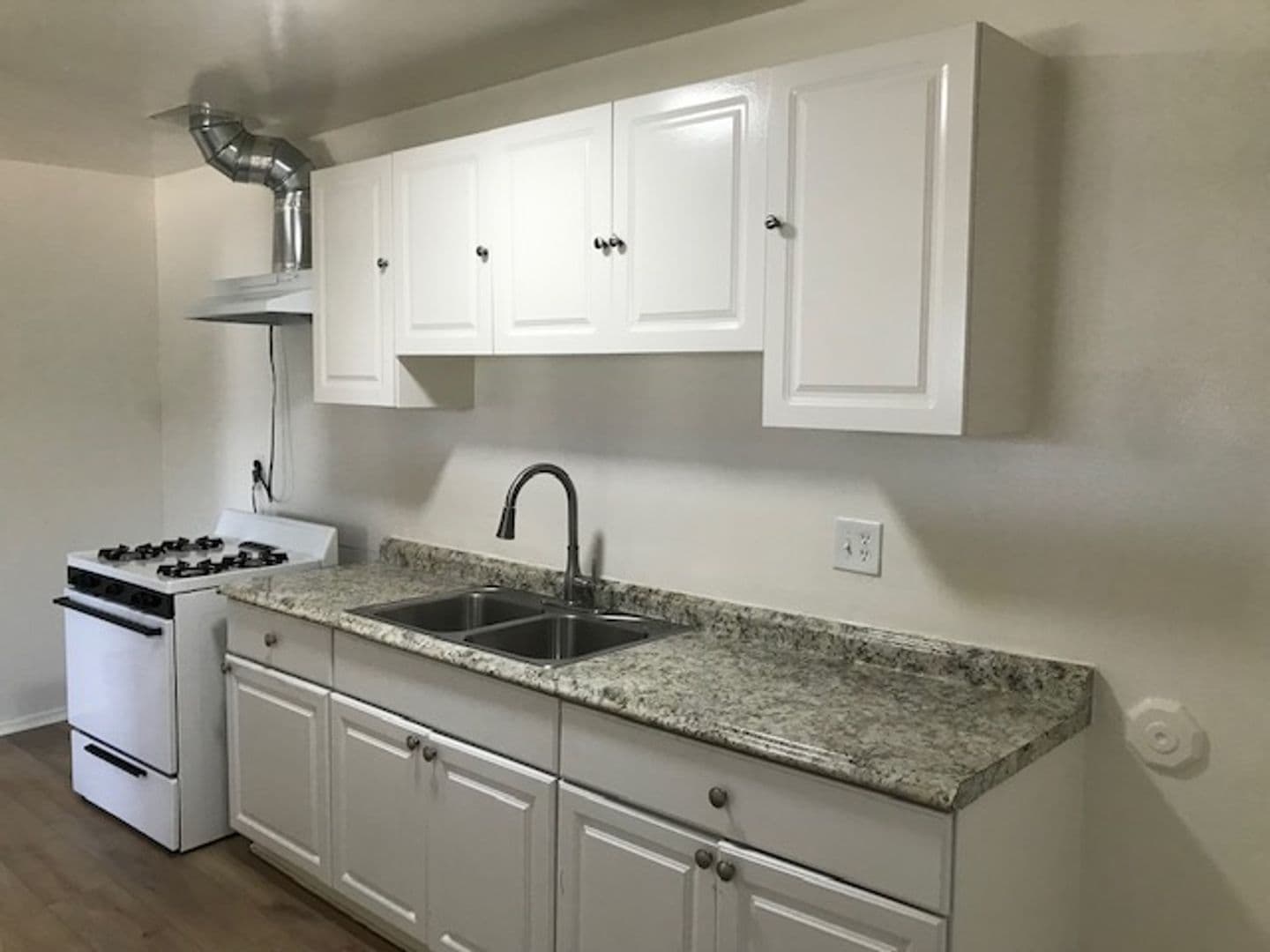 El Monte Apartment: 11102 Bonwood Road