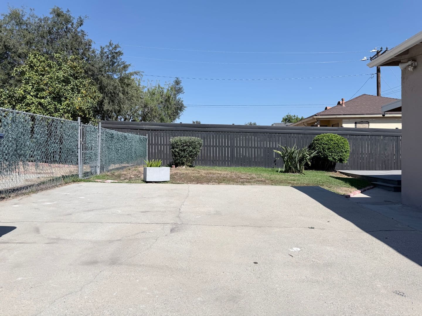 Altadena House: 3082 Thurin Avenue