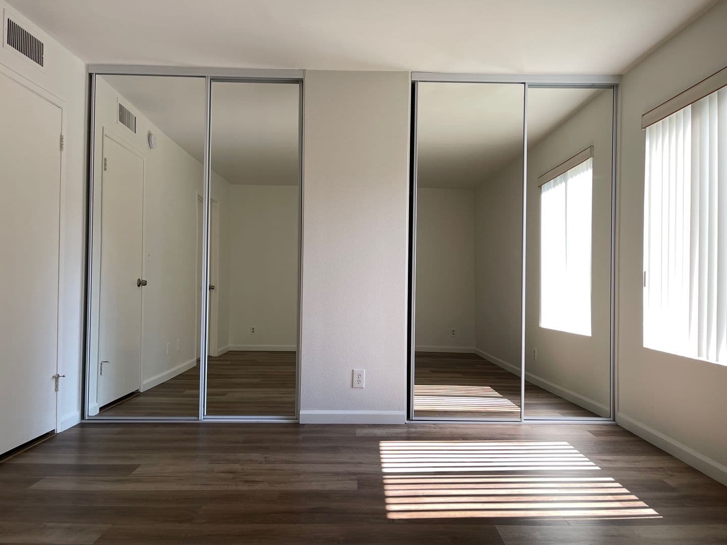 Sherman Oaks House: 15215 Magnolia Blvd. #118