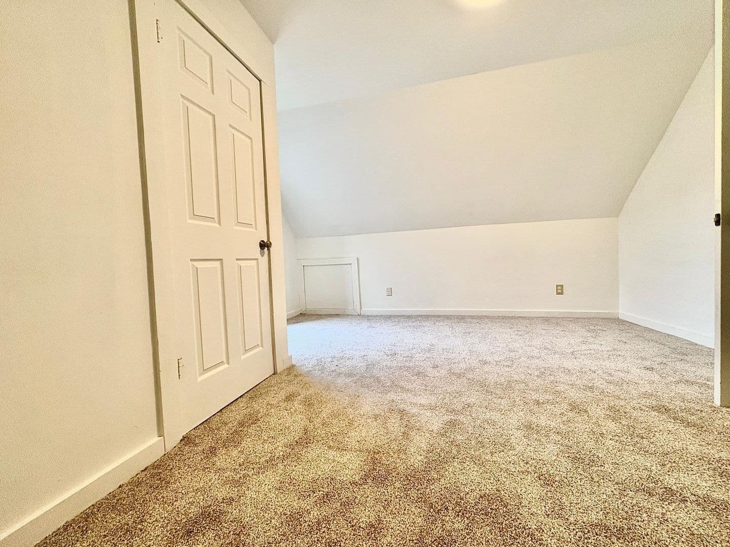 South Bend House: 2117 Bertrand St