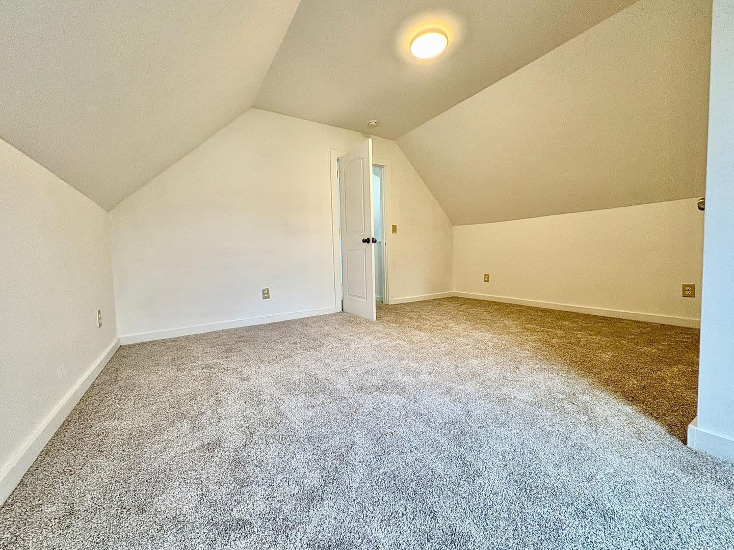 South Bend House: 2117 Bertrand St