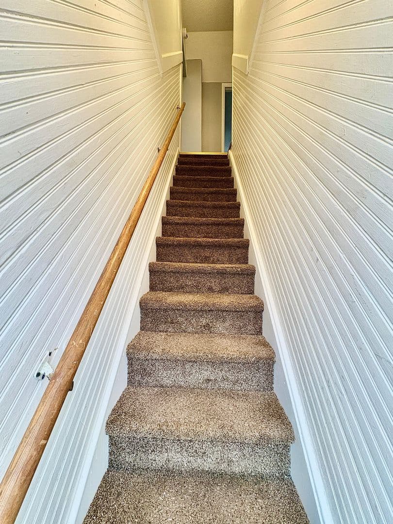 MISHAWAKA Apartment: 816 E. Grove St