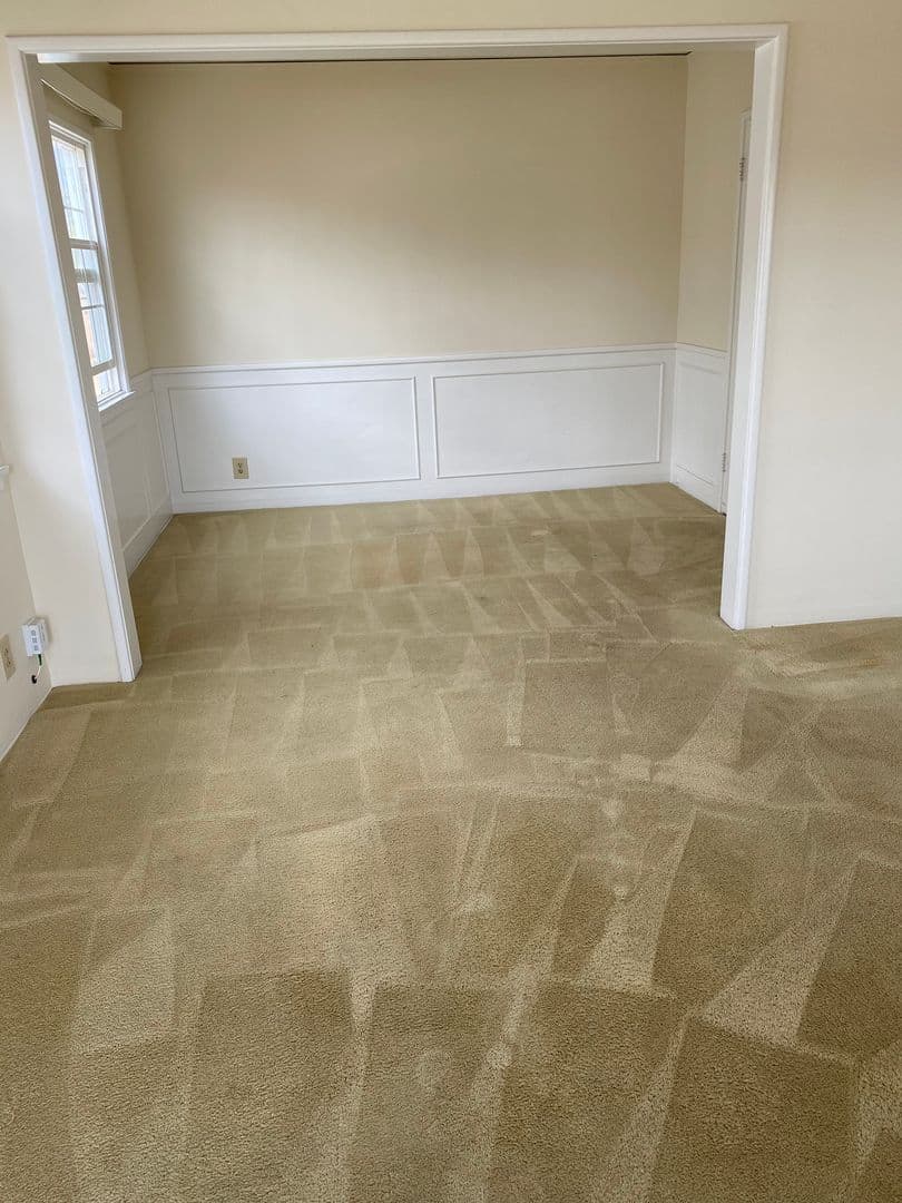 Glendale Apartment: 1007 W.Glenoaks