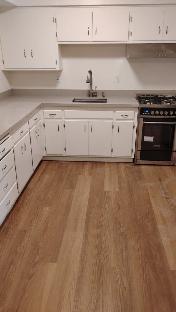 Rancho Cordova Apartment: 10442 Coloma Rd.