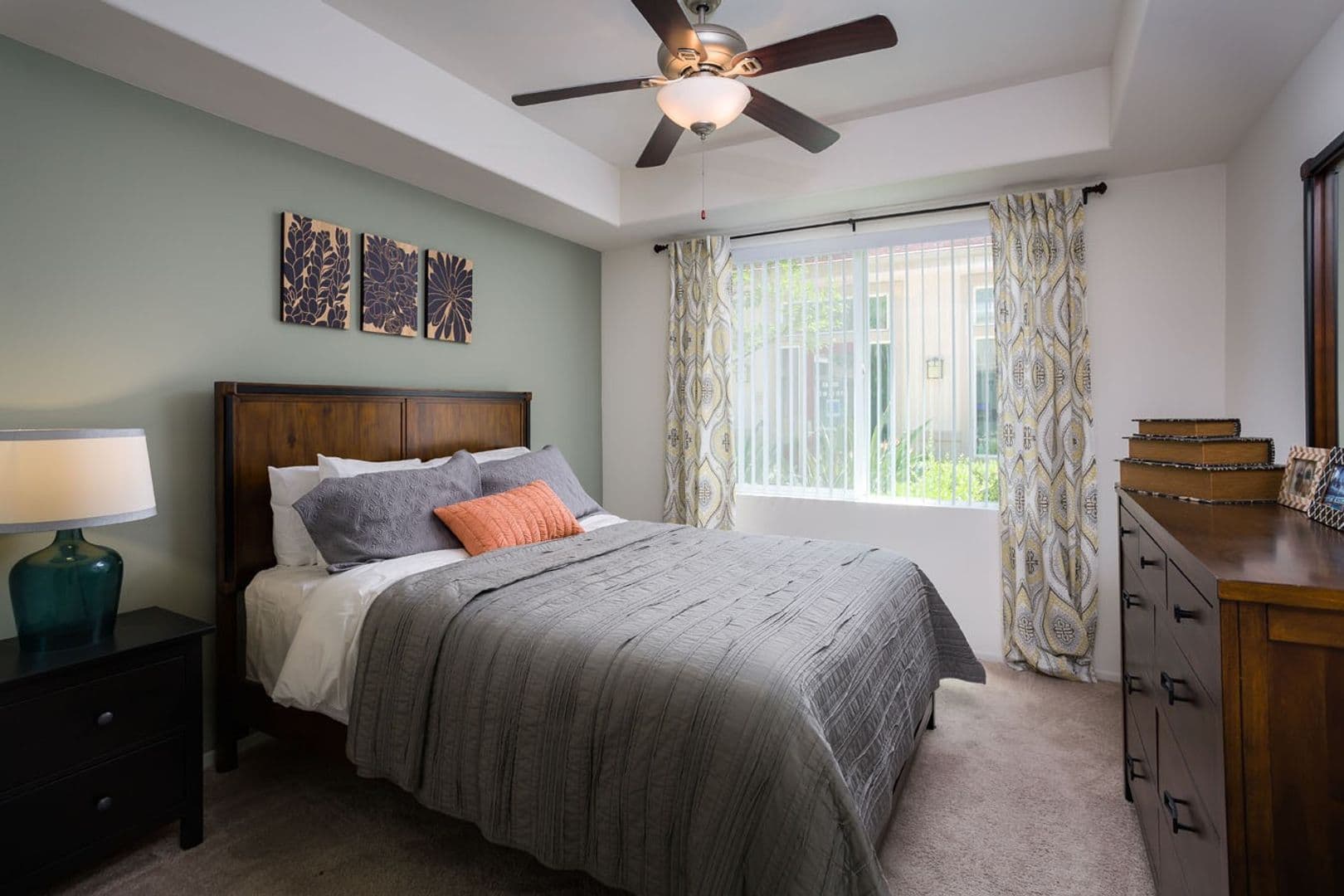 Menifee Apartment: 28155 Encanto Dr.