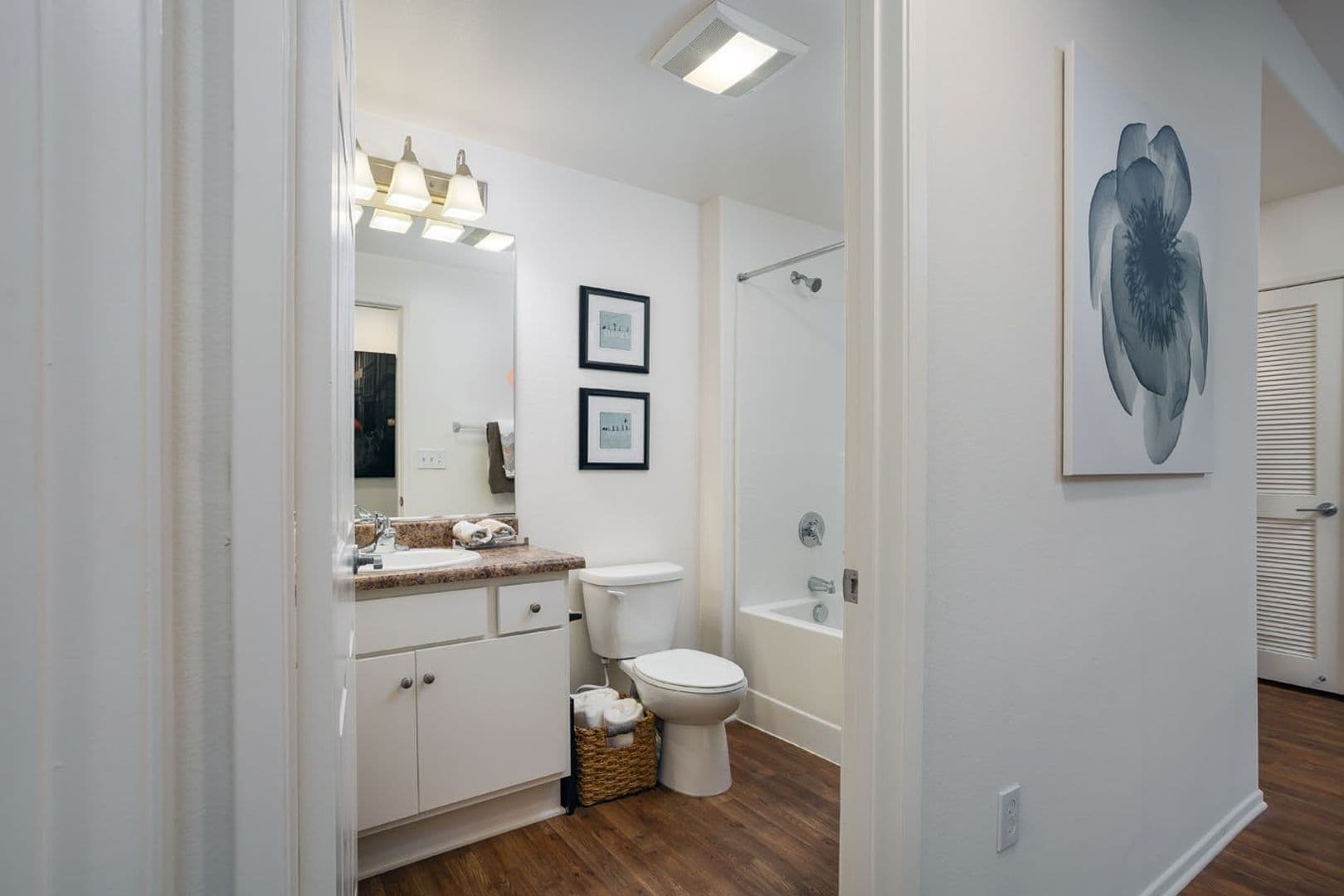 Menifee Apartment: 28155 Encanto Dr.