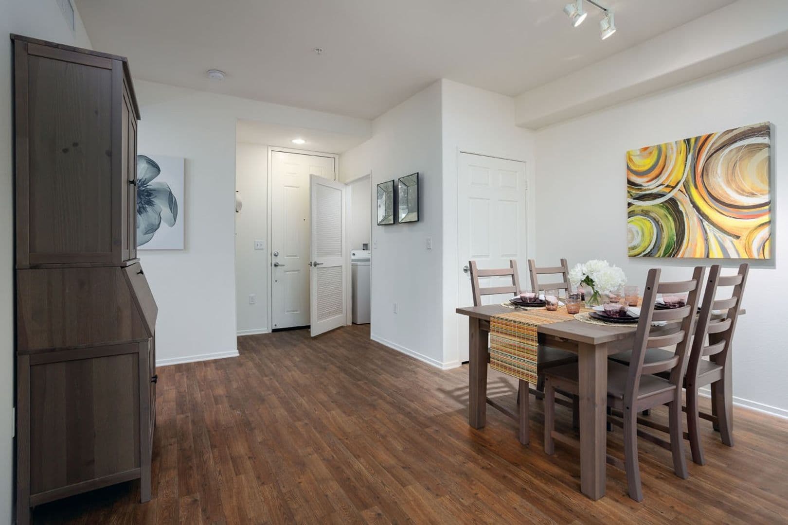 Menifee Apartment: 28155 Encanto Dr.