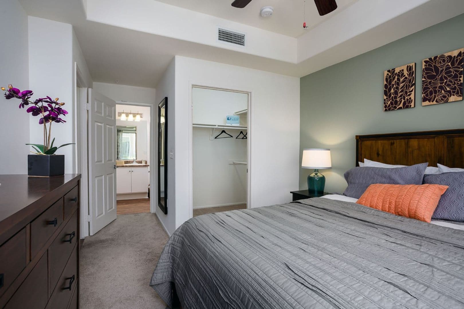 Menifee Apartment: 28155 Encanto Dr.