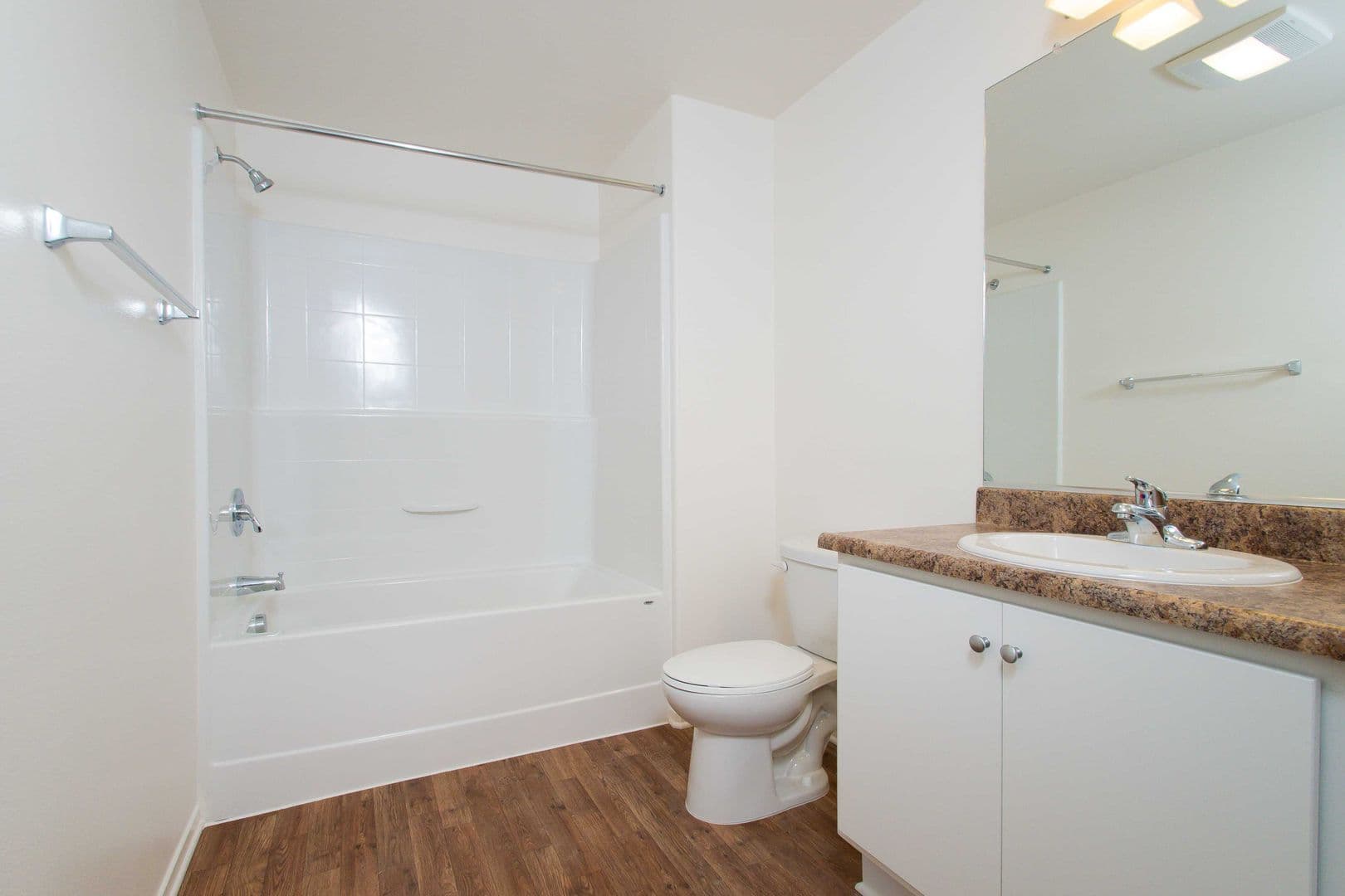 Menifee Apartment: 28155 Encanto Dr.