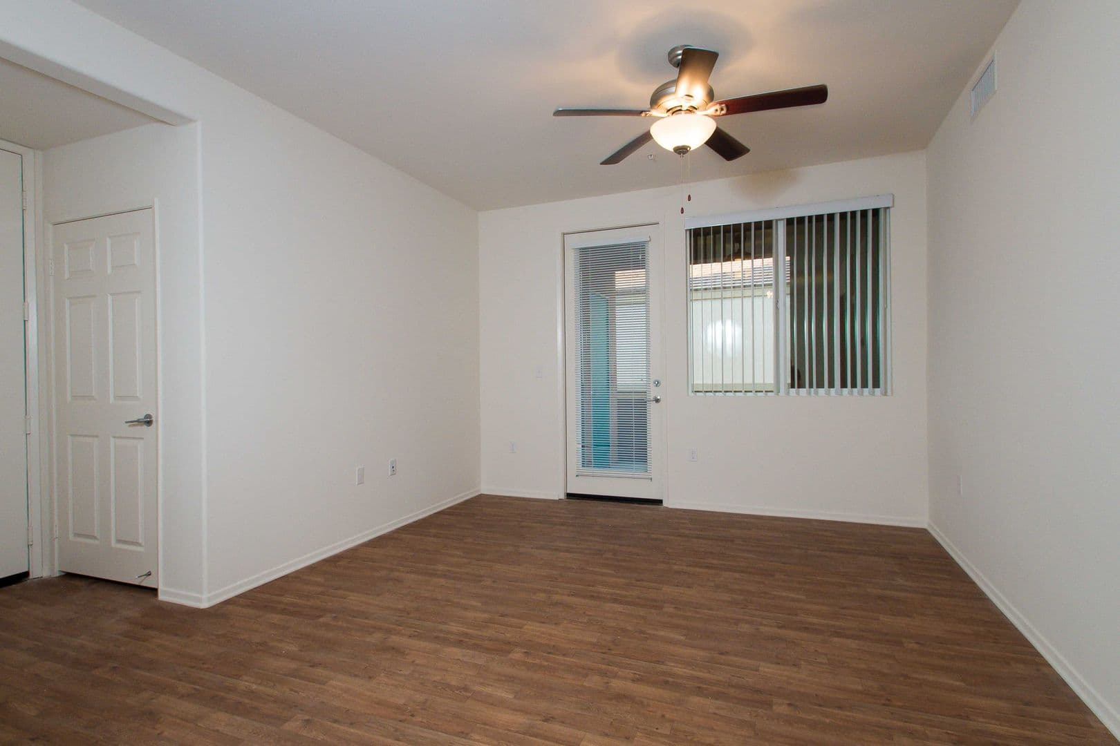 Menifee Apartment: 28155 Encanto Dr.