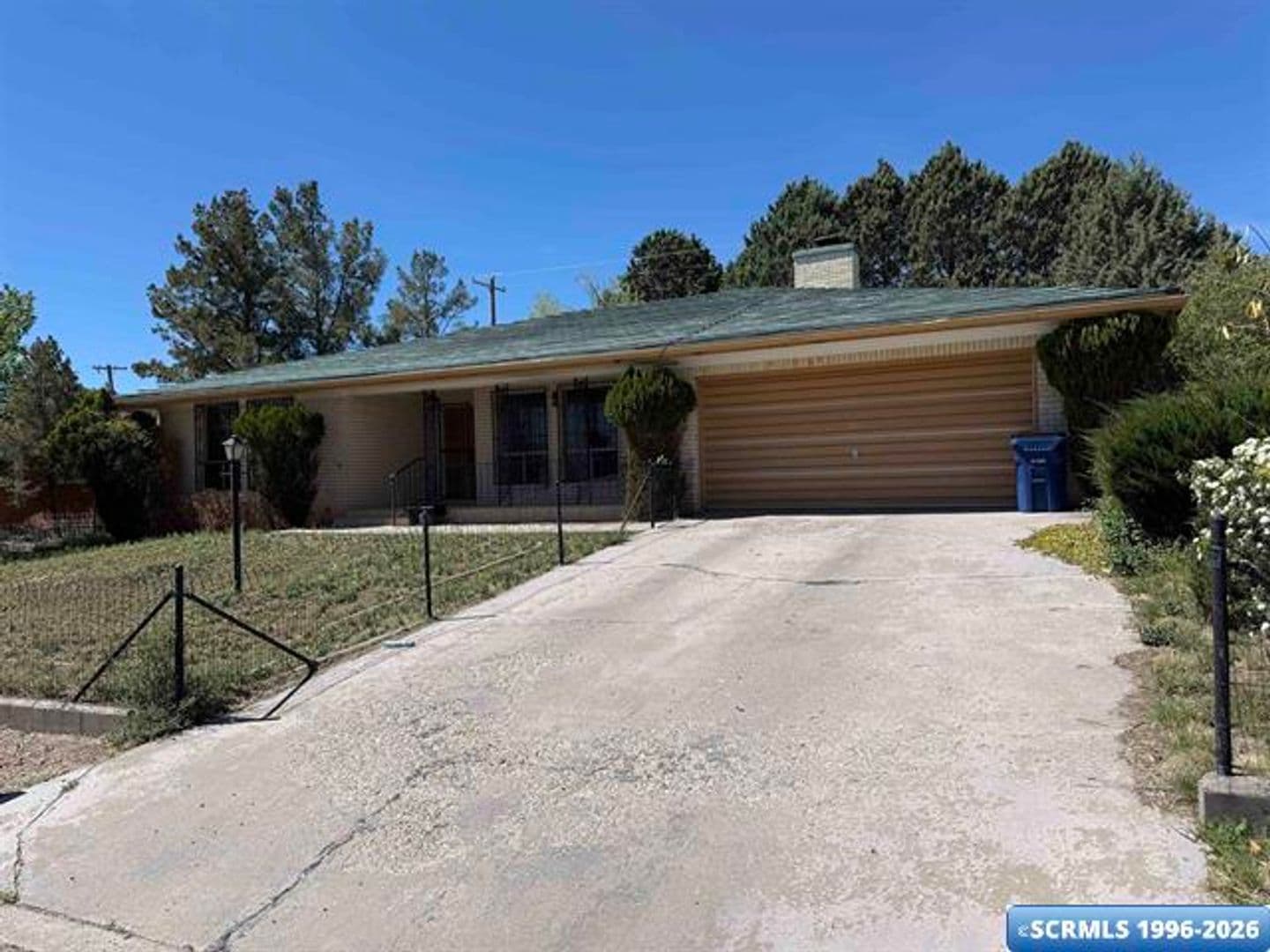 Silver City House: 3309 N Mann Dr