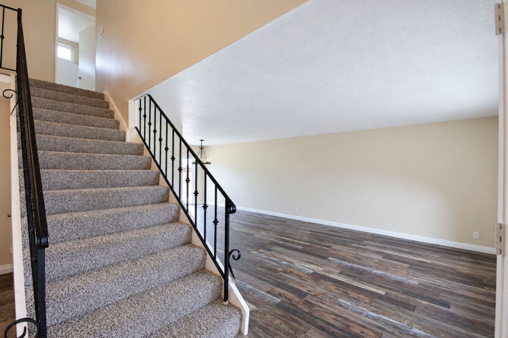 Huntington Beach House: 21651 Branta Circle