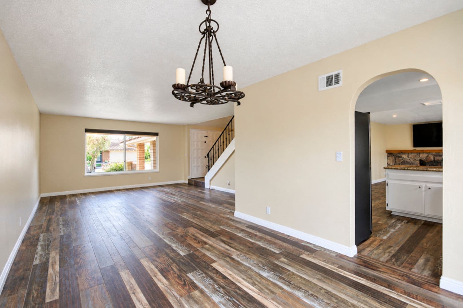 Huntington Beach House: 21651 Branta Circle