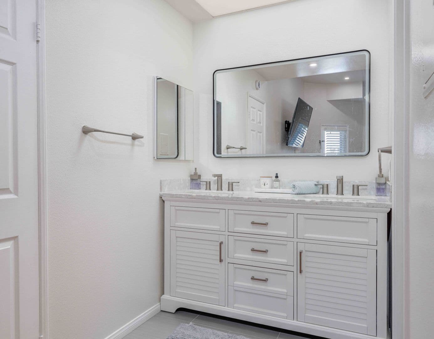 Anaheim Condo: 1861 W. Falmouth  Avenue #61