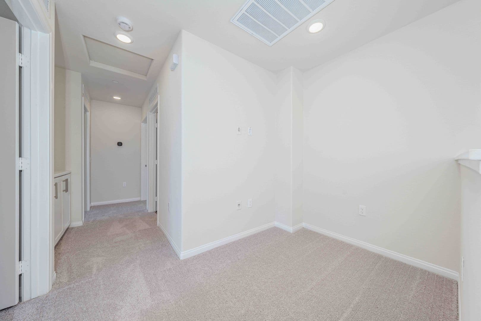 Upland House: 466 Meyer Place