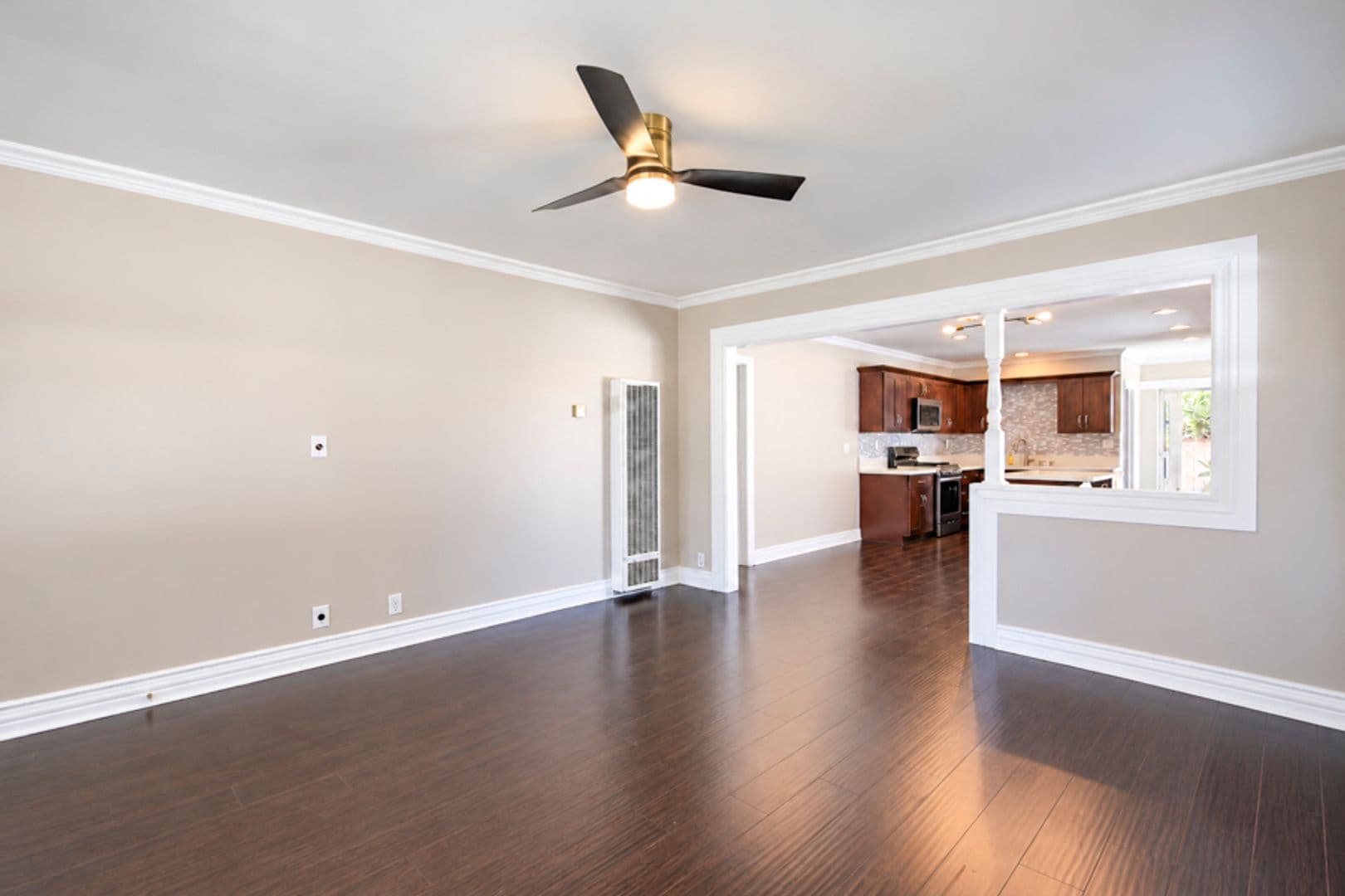 Anaheim House: 605 S. Philadelphia