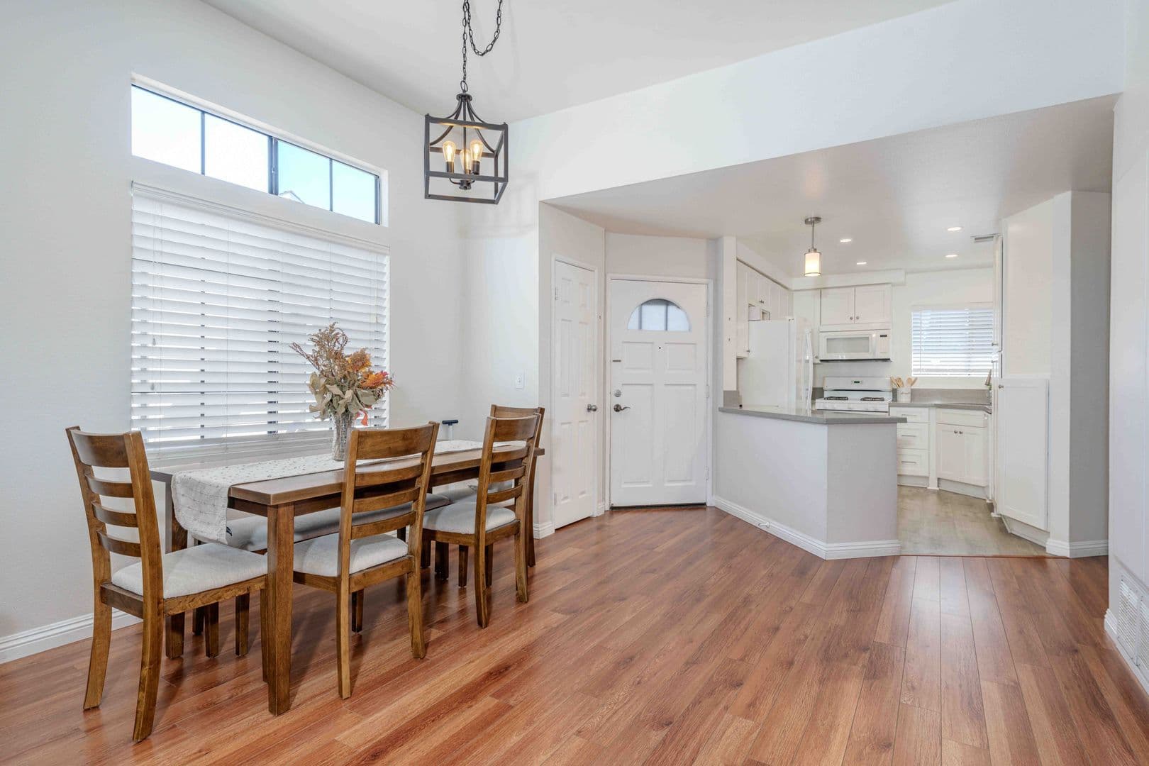 Anaheim Condo: 1861 W. Falmouth  Avenue #61