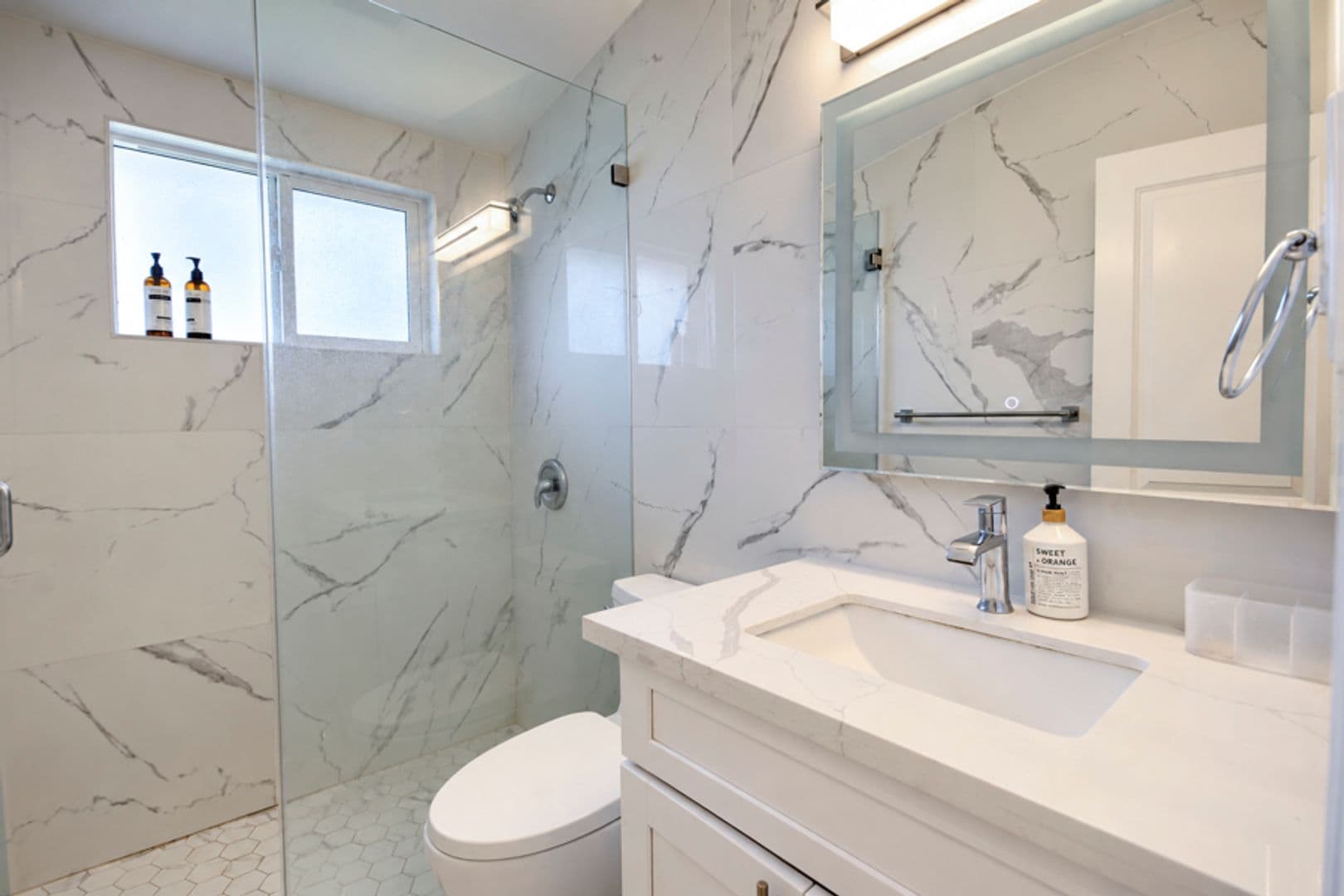 Costa Mesa House: 660 Beach Street