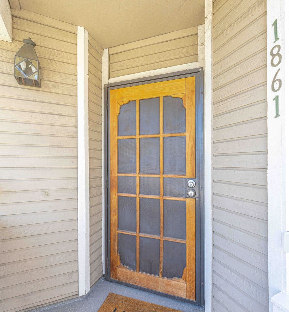 Anaheim Condo: 1861 W. Falmouth  Avenue #61