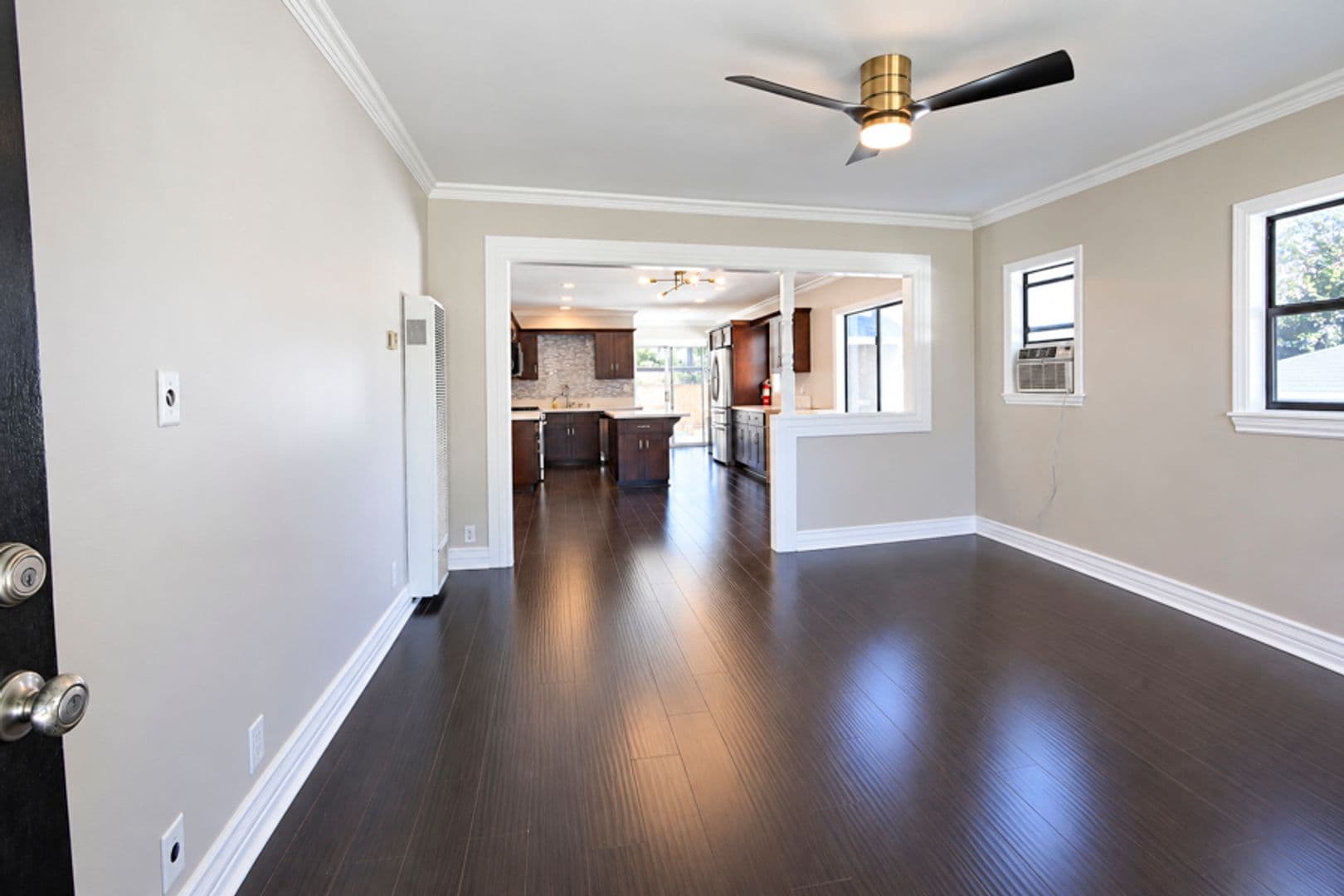 Anaheim House: 605 S. Philadelphia