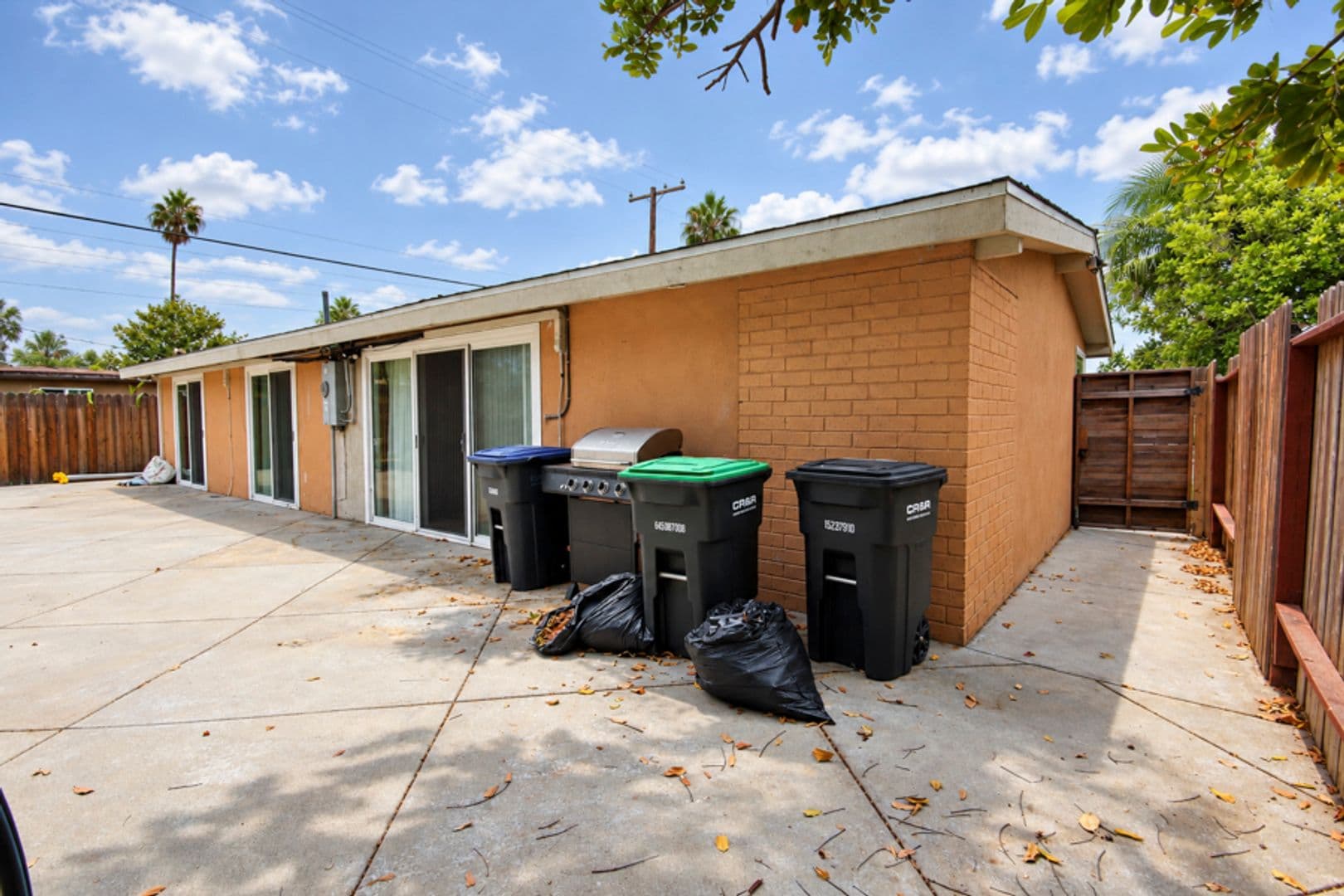 Costa Mesa House: 660 Beach Street