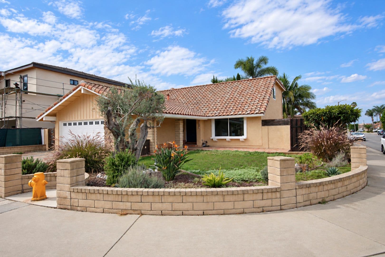 Huntington Beach House: 21651 Branta Circle