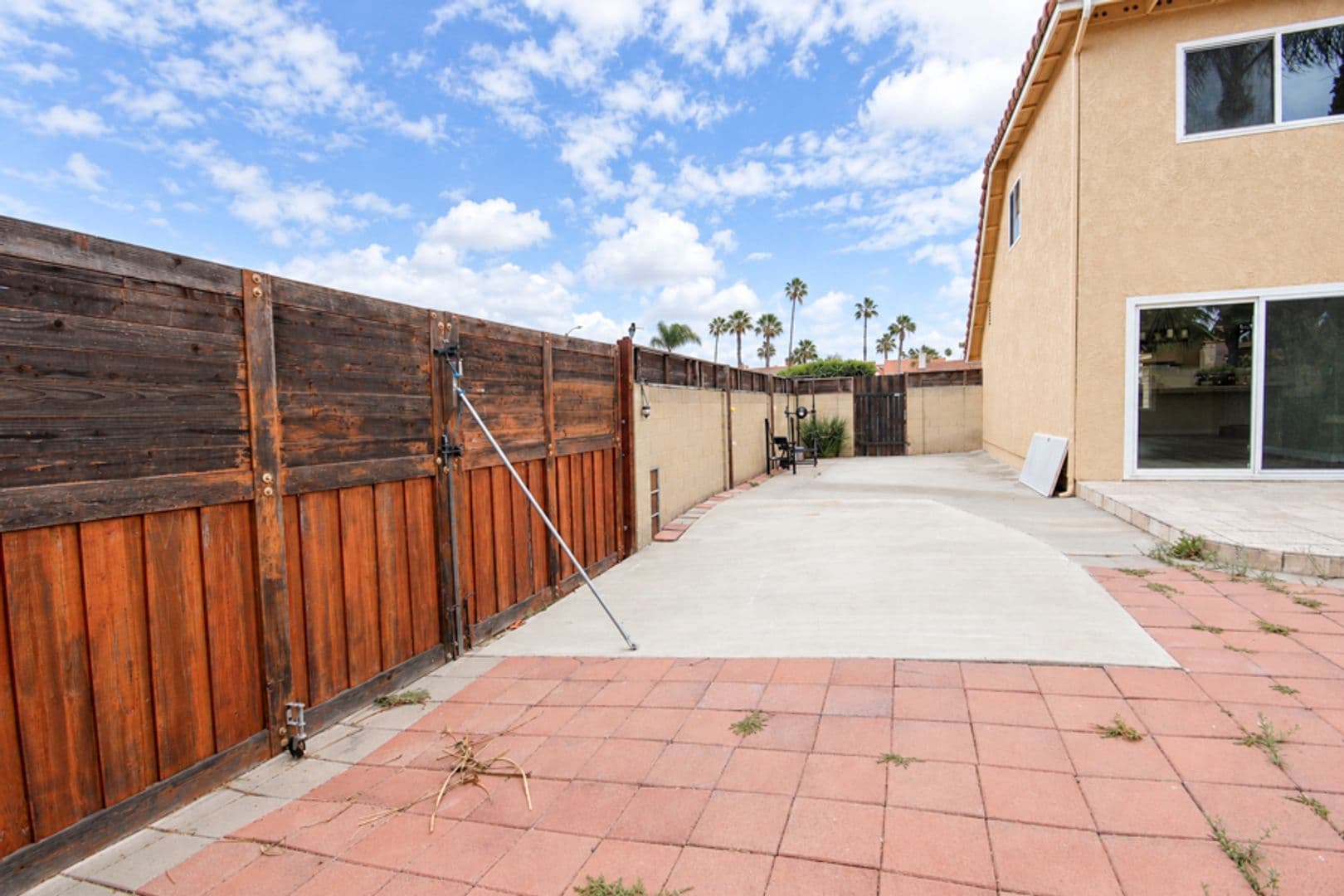 Huntington Beach House: 21651 Branta Circle
