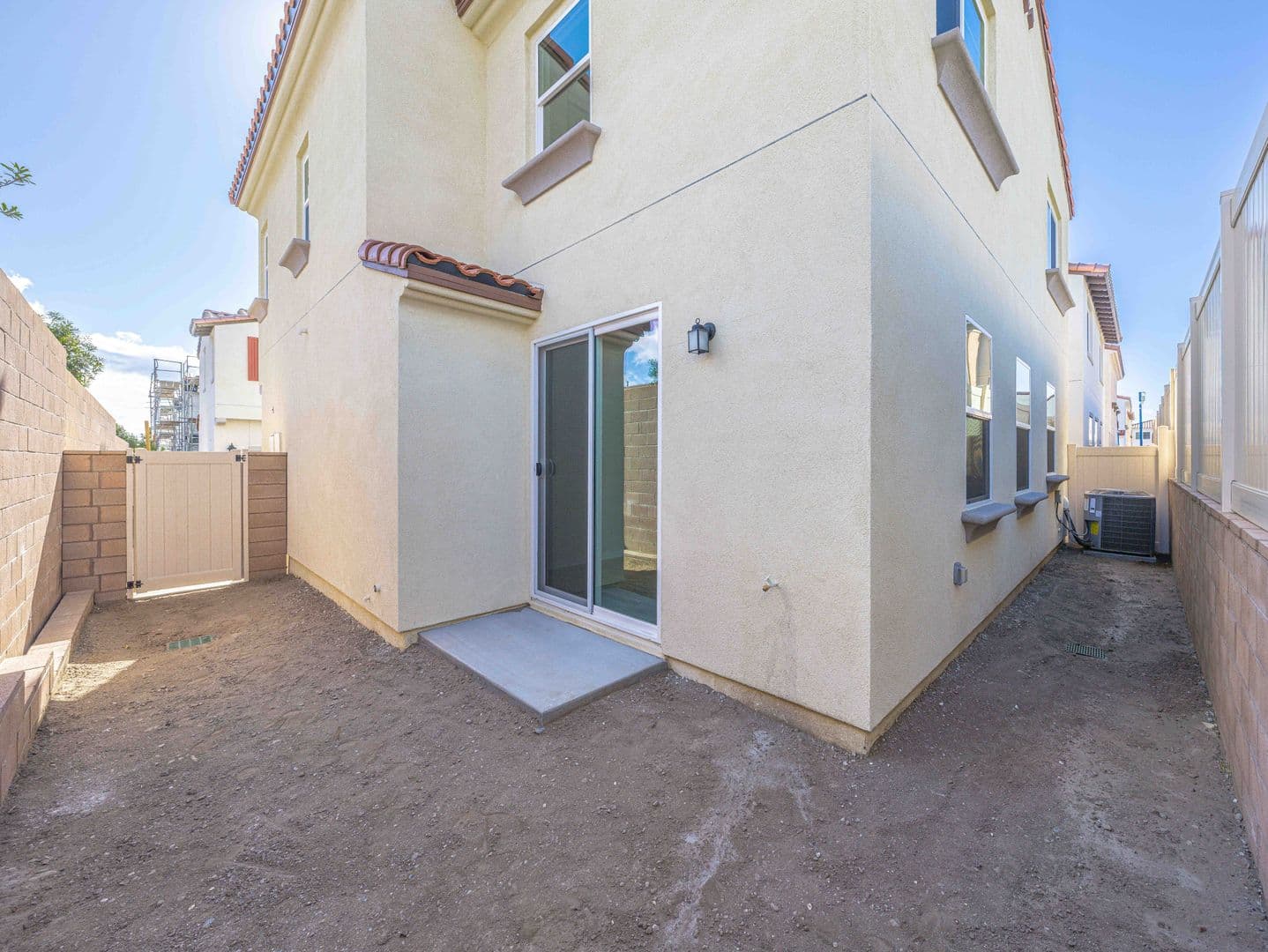 Upland House: 466 Meyer Place