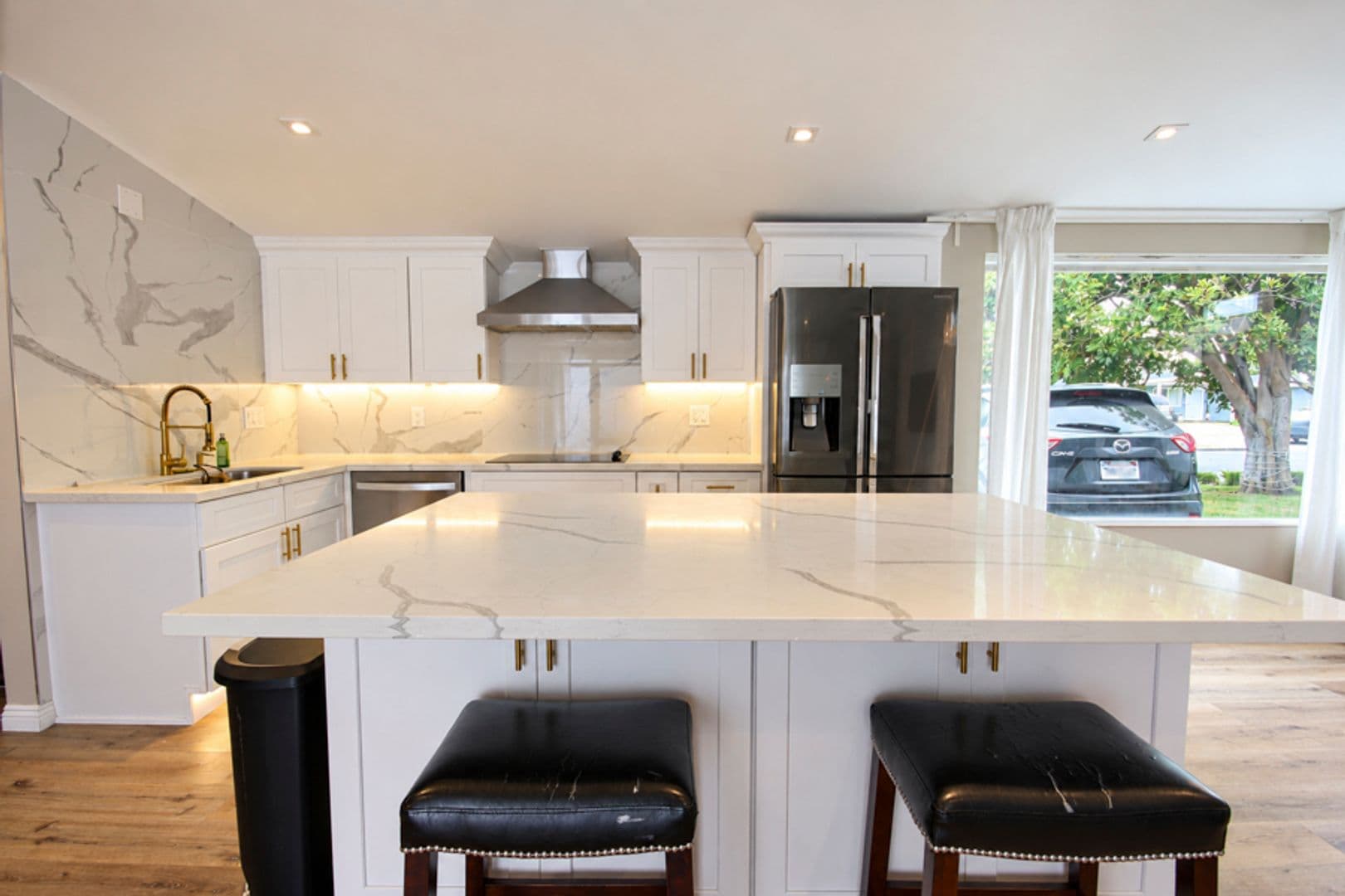 Costa Mesa House: 660 Beach Street