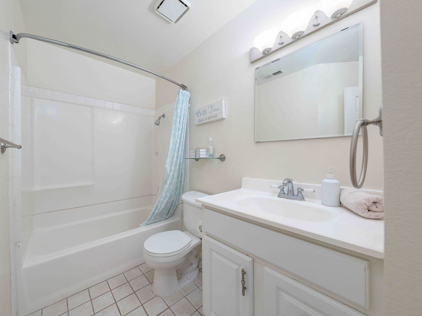 Anaheim Condo: 1861 W. Falmouth  Avenue #61