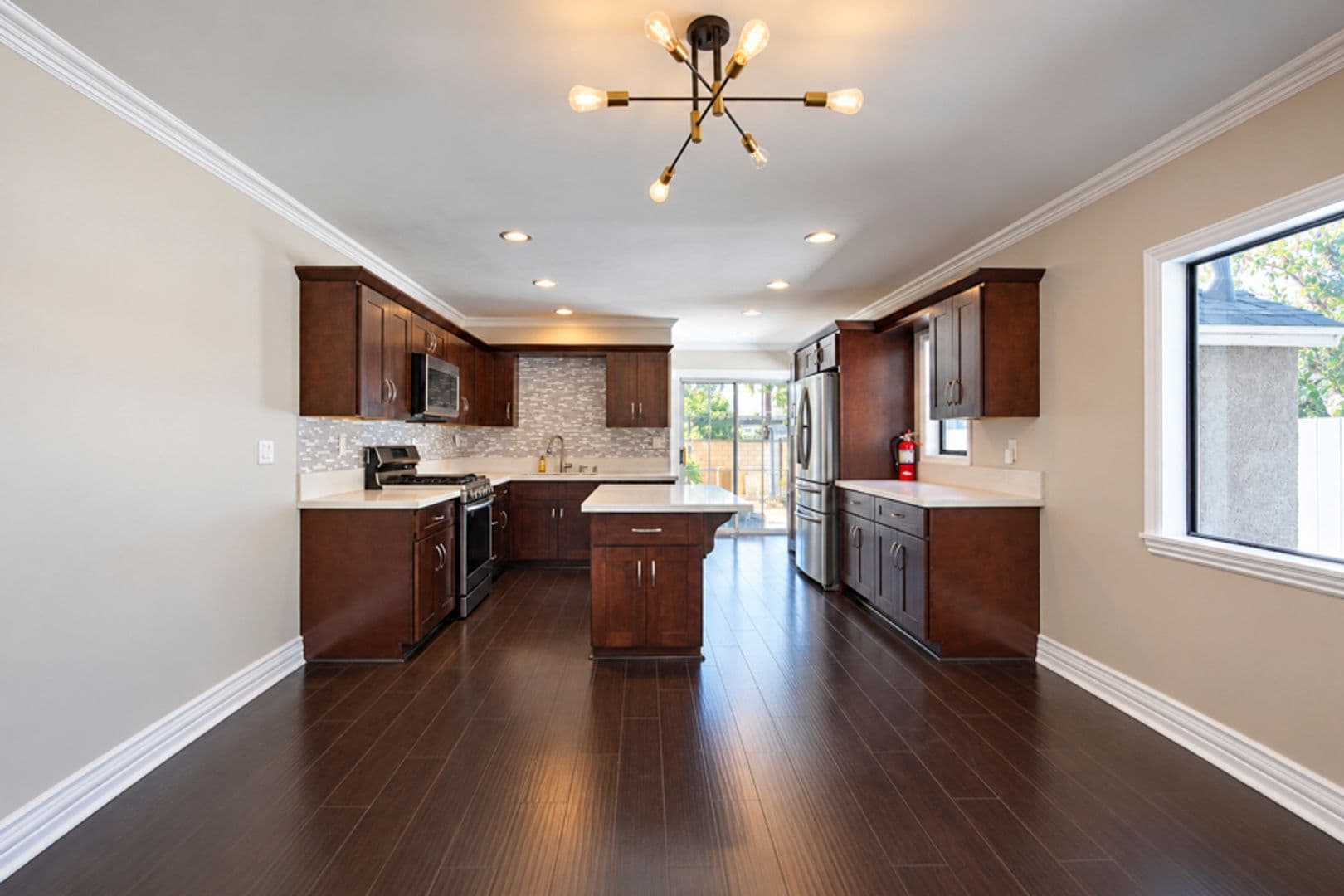 Anaheim House: 605 S. Philadelphia
