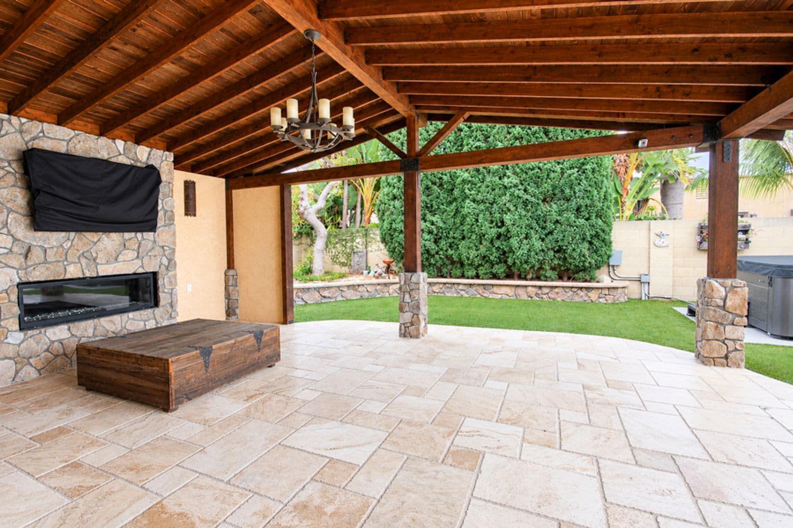 Huntington Beach House: 21651 Branta Circle