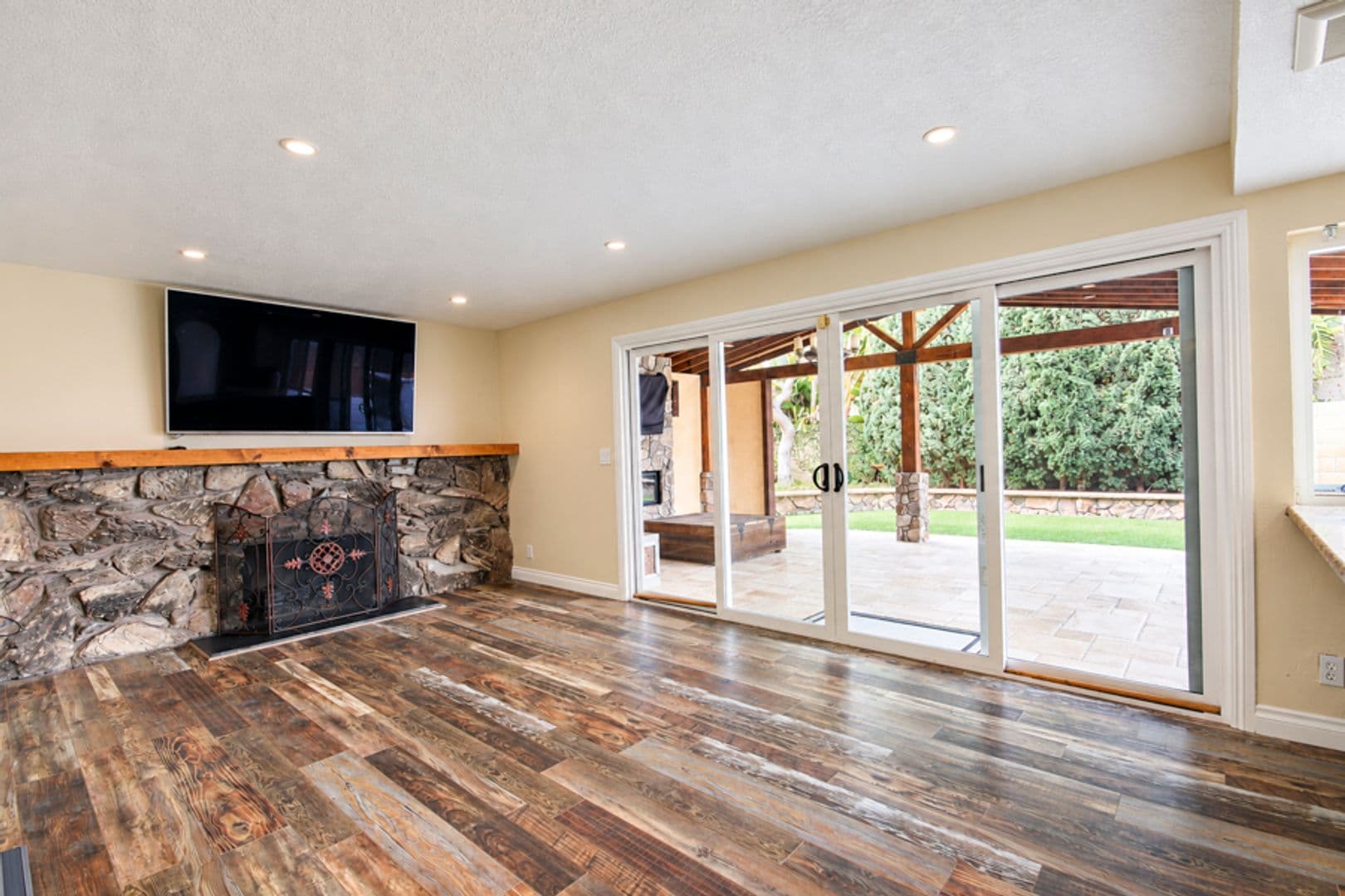 Huntington Beach House: 21651 Branta Circle