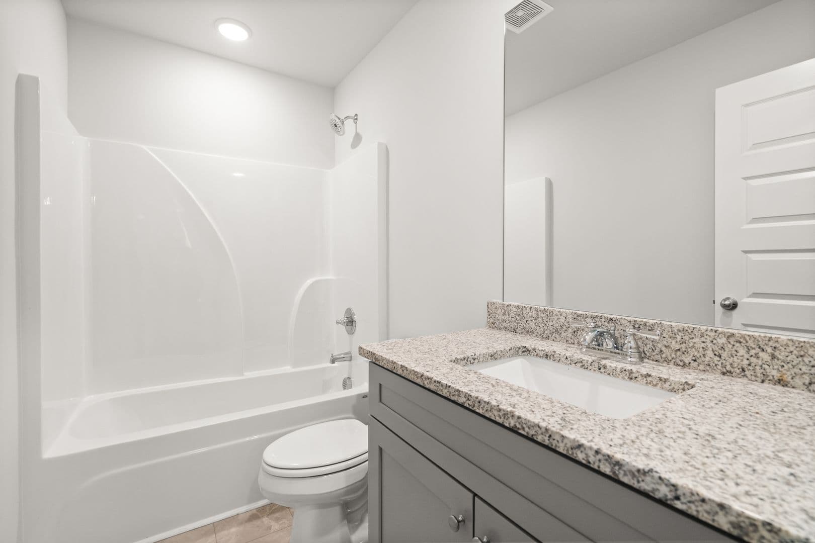 Gainesville House: 2443 Peak Ridge Lane