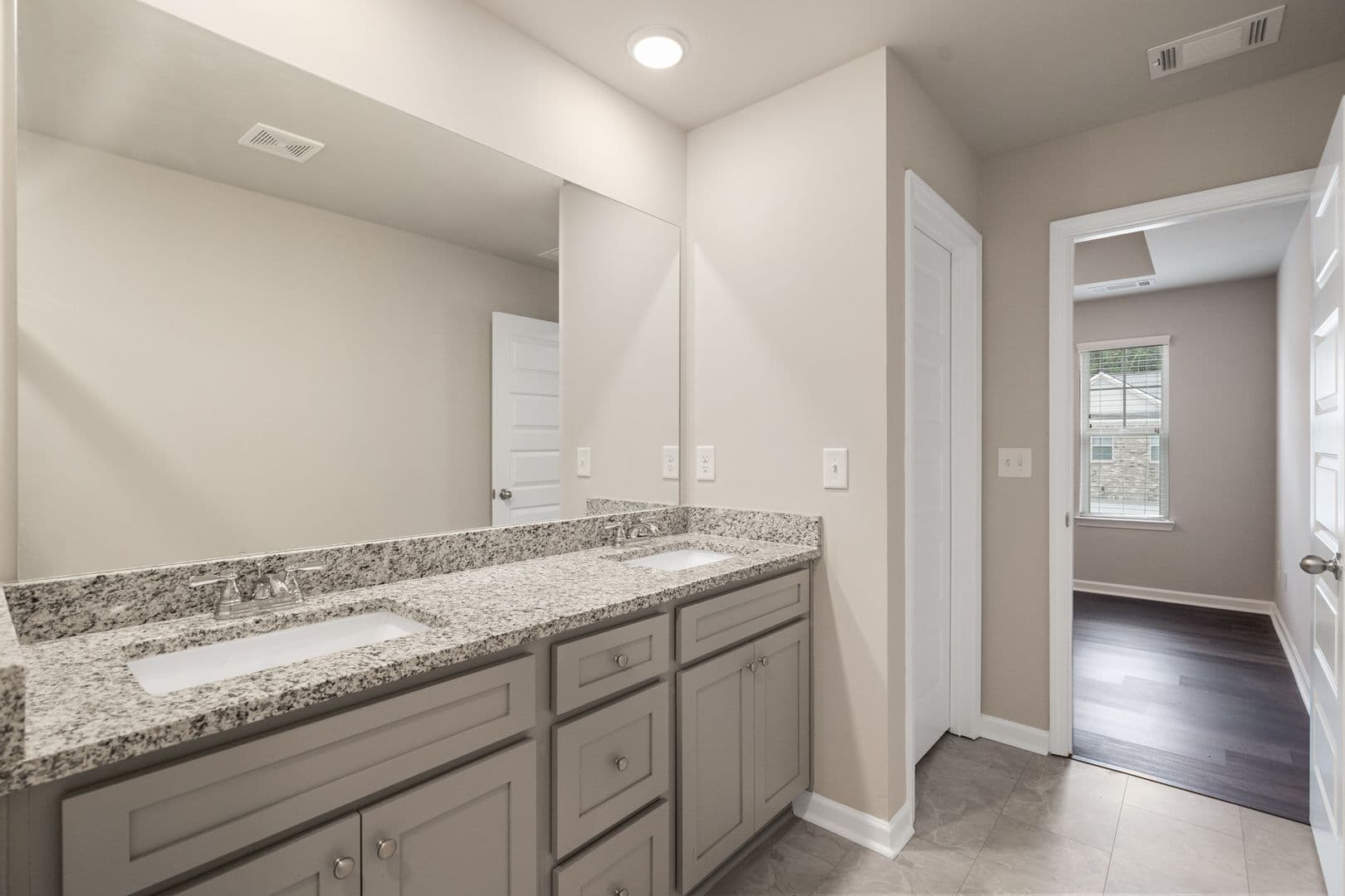 Gainesville House: 2206 Chicopee Trail Drive