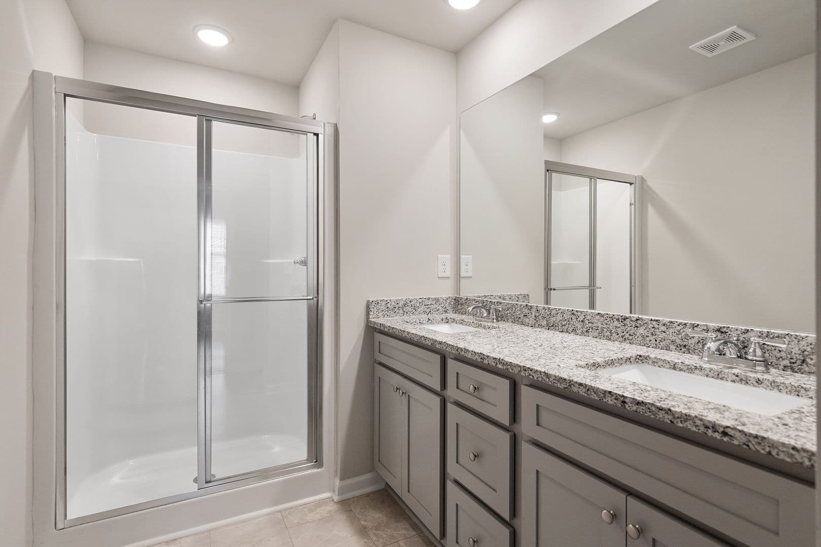 Gainesville House: 2206 Chicopee Trail Drive