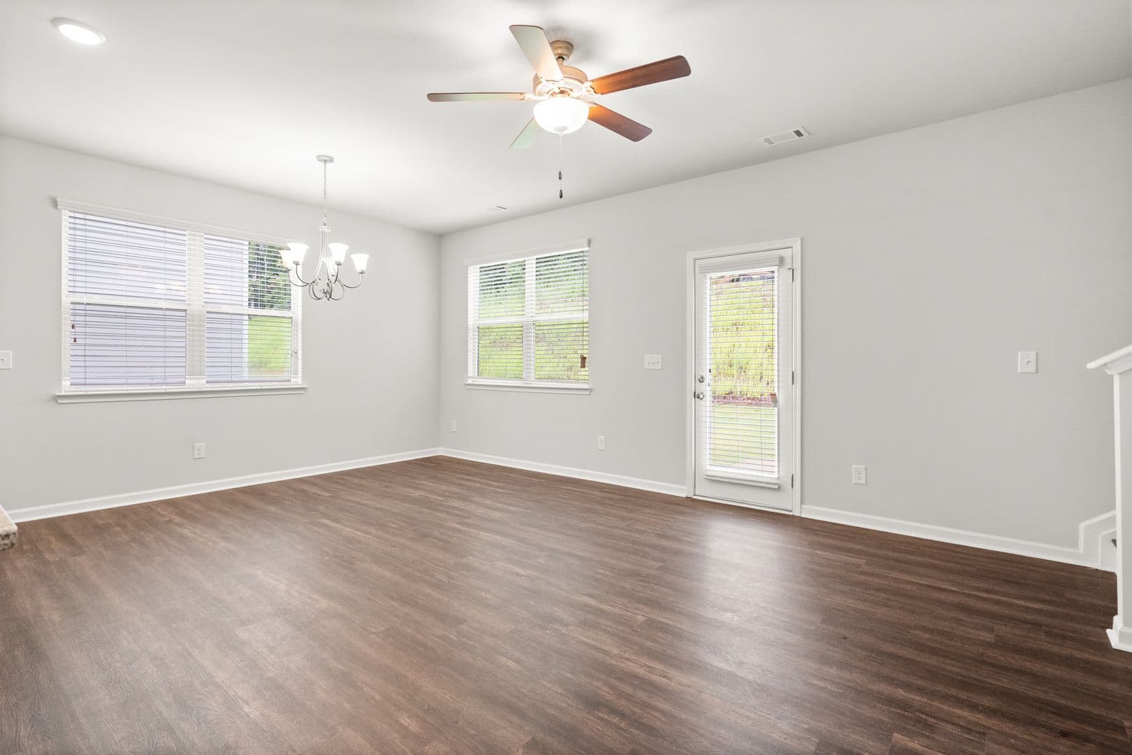 Gainesville House: 2443 Peak Ridge Lane