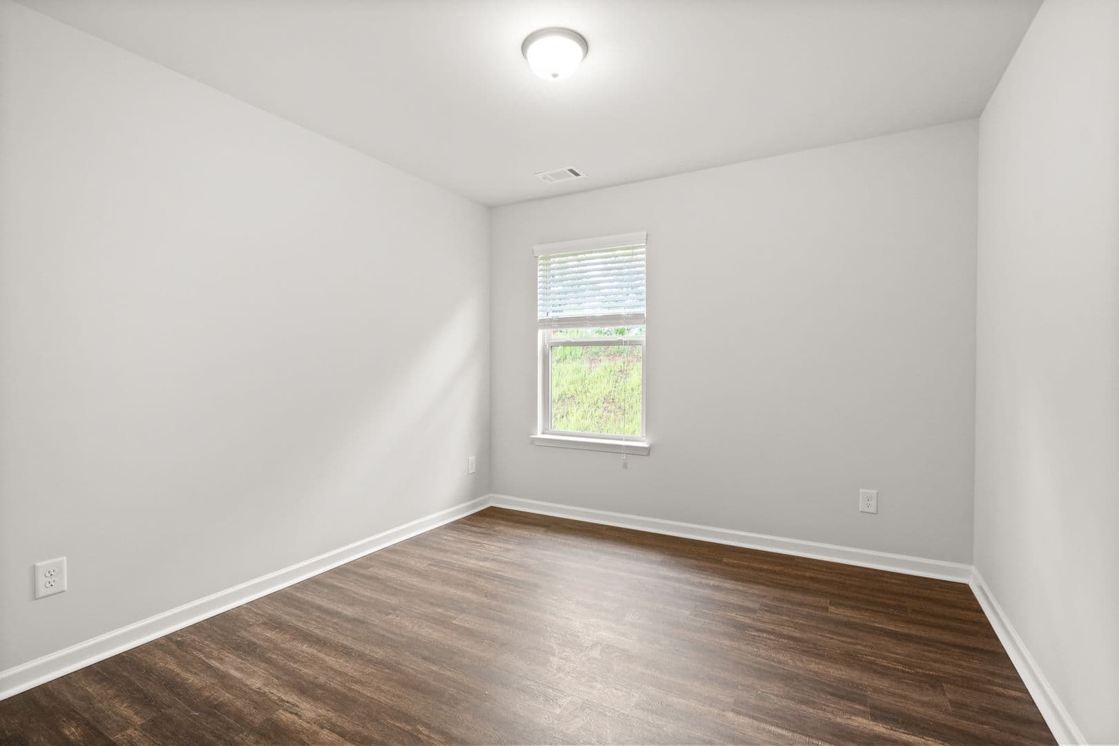 Gainesville House: 2426 Peak Ridge Lane