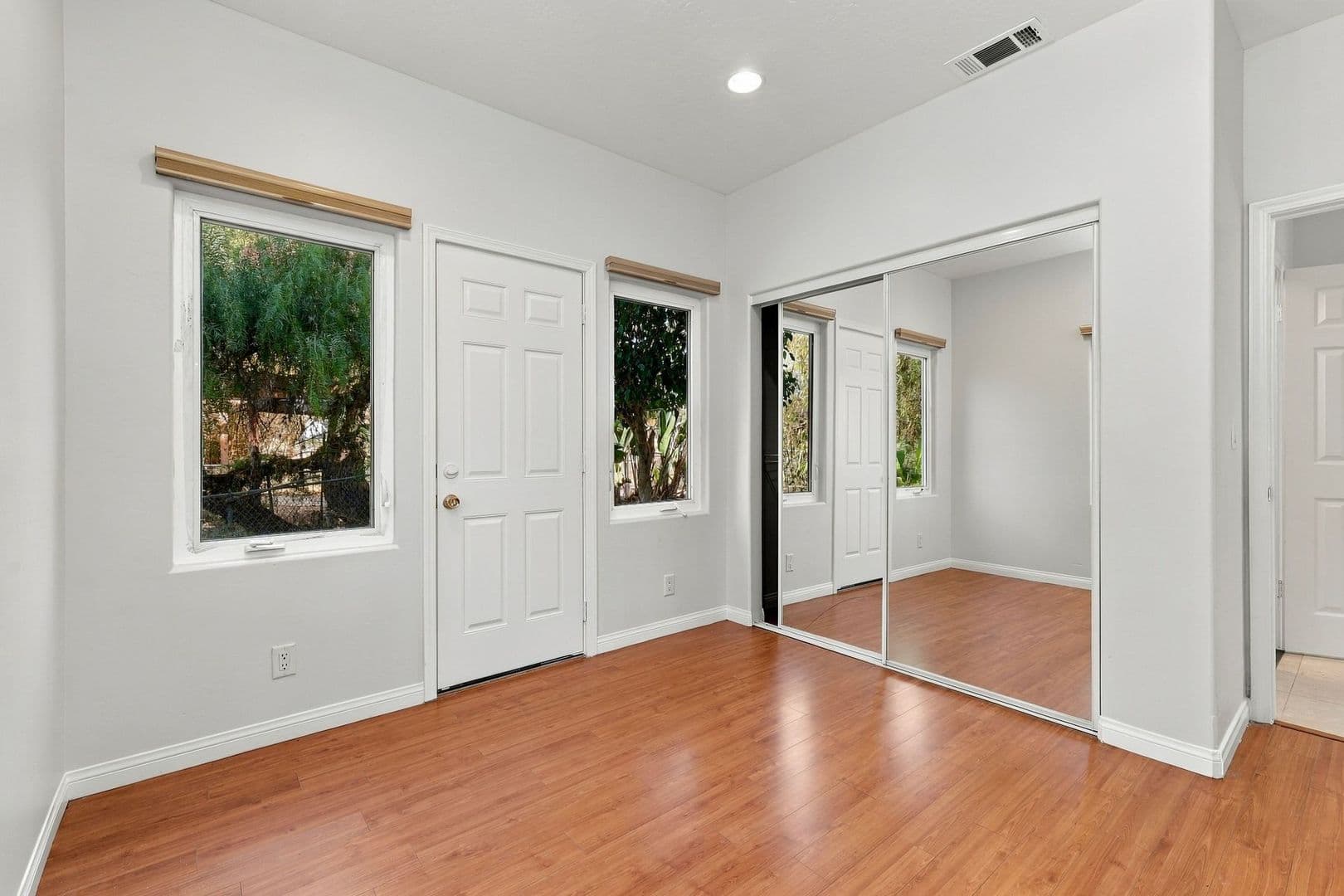 Bonita House: 3955 Allen School Rd