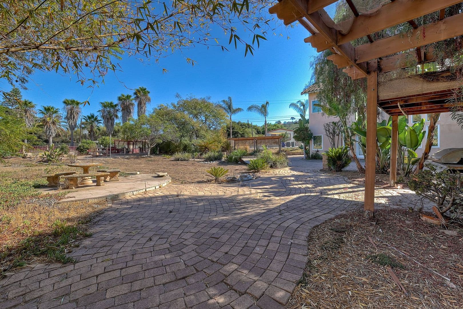 Bonita House: 3955 Allen School Rd