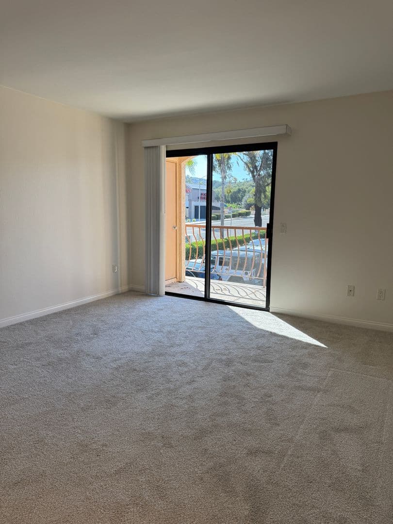 El Cajon Condo: 12191 Cuyamaca College Dr Unit 106